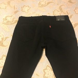 Men’s Levi’s 519 skinny jeans